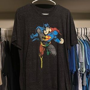 Men’s T-shirts and long sleeve shirts size large and one medium